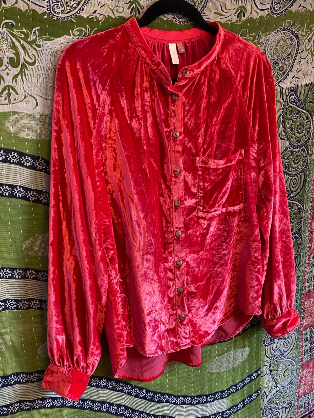 Pilcro Ruby Red Puff Sleeve Velvet Button Down Blouse Medium Cottagecore Femme - Picture 7 of 14